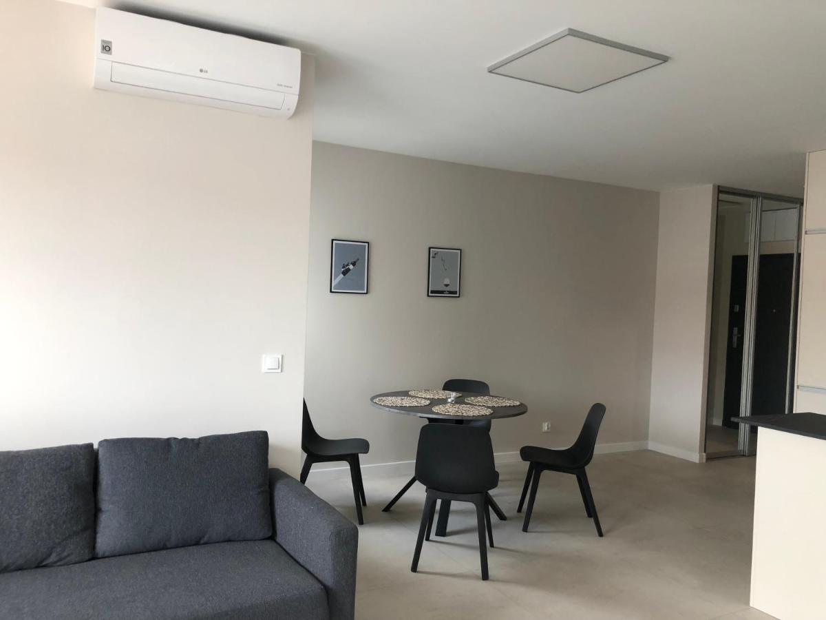 Apartament De Lux Apart 45 Grabiszynska Wrocław Exterior foto